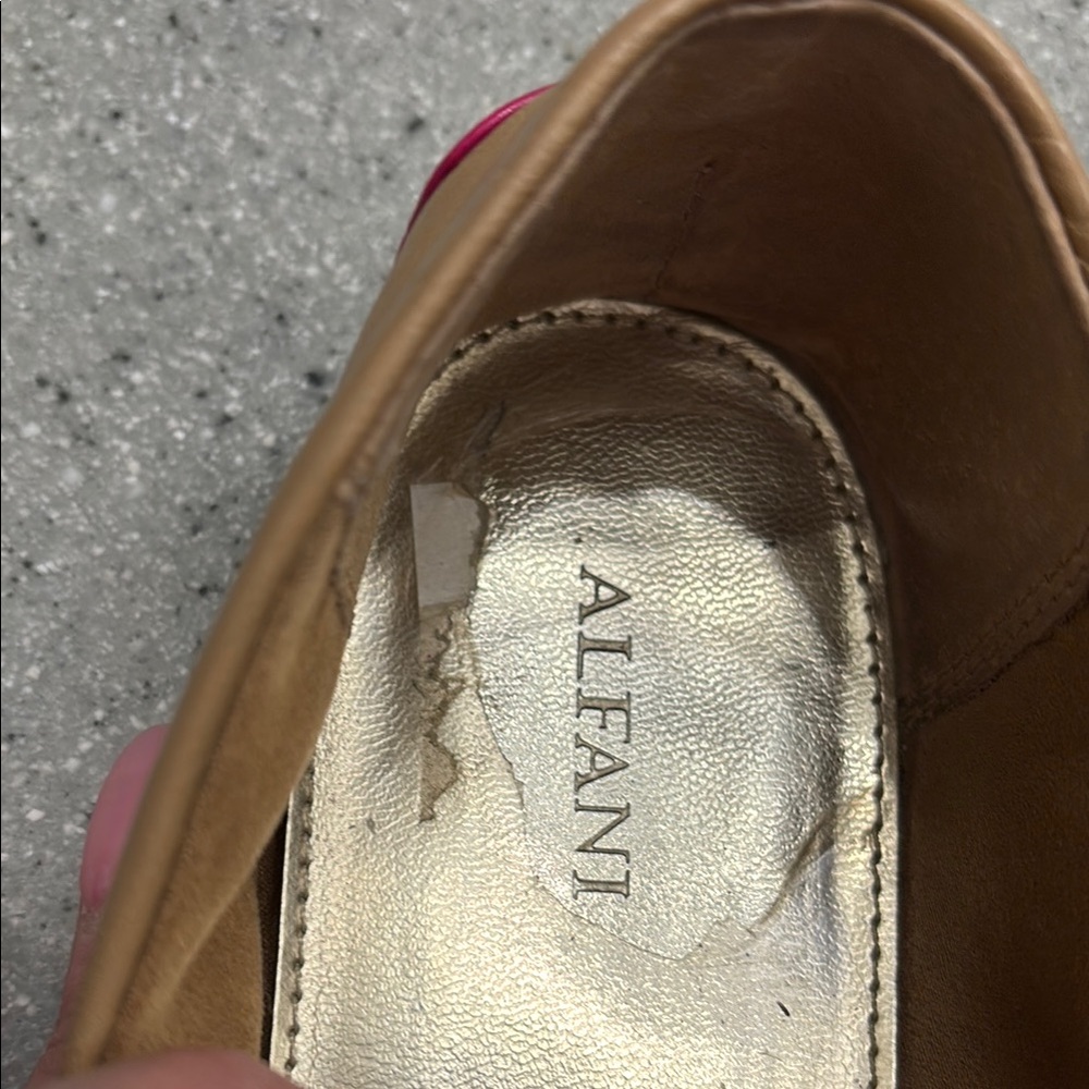 Alfani Tan and Pink Flats with Rounded Toe Design - Picture 7 of 7